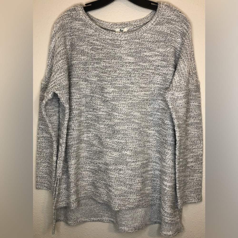 Women’s Sweater